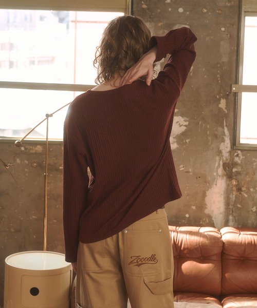 Zooodle（ズードル）の「Henry neck layered tops - ヘンリーネックレイヤードトップス -（Tシャツ/カットソー・メンズ・バーガンディー/カーキ・MEDIUM/LARGE）」の21枚目の写真