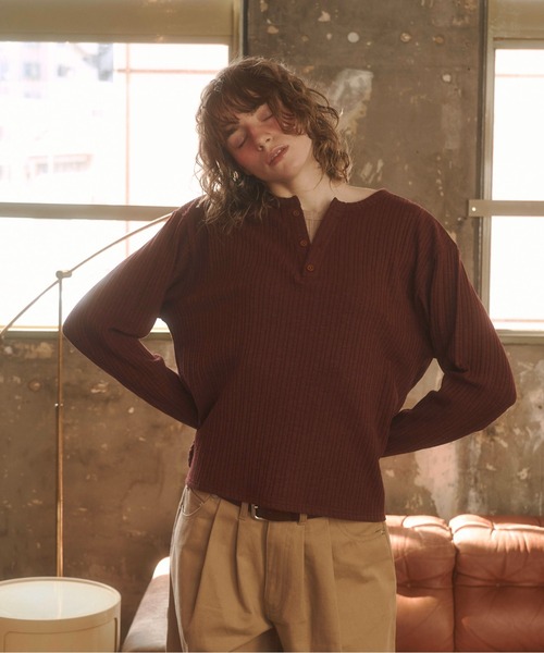 Zooodle（ズードル）の「Henry neck layered tops - ヘンリーネックレイヤードトップス -（Tシャツ/カットソー・メンズ・バーガンディー/カーキ・MEDIUM/LARGE）」の17枚目の写真