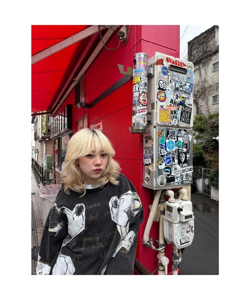Desigual(デシグアル)の「ディズニー テキスト グラフィック スウェット ミッキー&ミニー(スウェット・レディース・ブラック・S/M/L)」の4枚目の写真