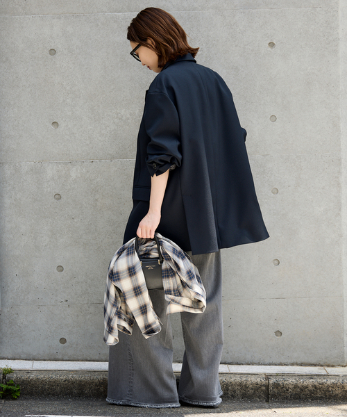 SLOBE IENA(スローブイエナ)の「《WEB限定/追加》PE SHARK ビックジャケット(テーラードジャケット・レディース・ブラック/ベージュ・FREE)」の14枚目の写真