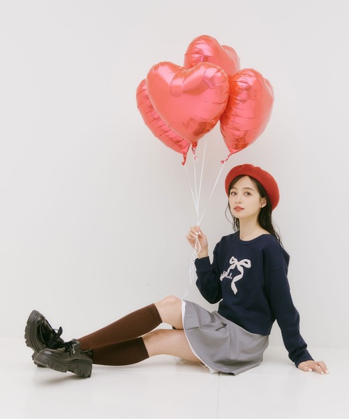 JILL by JILL STUART（ジルバイジルスチュアート）の「サガラ刺繍リボンロゴスウェット（スウェット・レディース・ネイビー/グレー/チャコールグレー・FREE）」の16枚目の写真