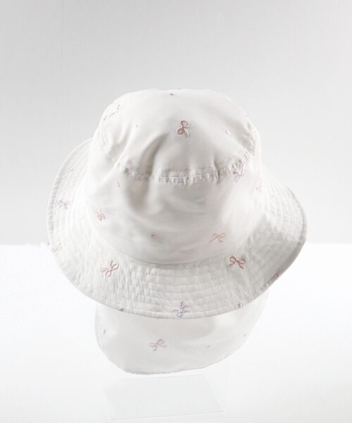 BRANSHES(ブランシェス)の「日よけ付き刺しゅうハット(ハット・キッズ・アイボリー/ピンク/カーキオリーブ/ベージュ・56cm/52cm/50cm/54cm/48cm)」の6枚目の写真