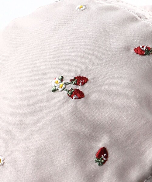 BRANSHES(ブランシェス)の「日よけ付き刺しゅうハット(ハット・キッズ・アイボリー/ピンク/カーキオリーブ/ベージュ・56cm/52cm/50cm/54cm/48cm)」の15枚目の写真