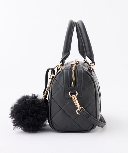 one after another NICE CLAUP(ワンアフターアナザーナイスクラップ)の「ハート&チャーム付き2WAYミニボストンバッグ(ボストンバッグ・レディース・ブラック/イエロー/ホワイト・FREE)」の9枚目の写真