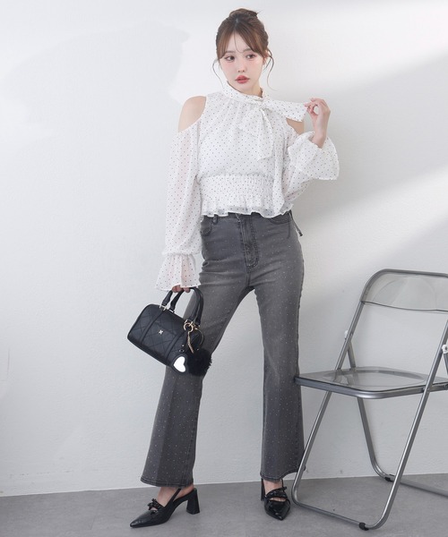 one after another NICE CLAUP(ワンアフターアナザーナイスクラップ)の「ハート&チャーム付き2WAYミニボストンバッグ(ボストンバッグ・レディース・ブラック/イエロー/ホワイト・FREE)」の16枚目の写真