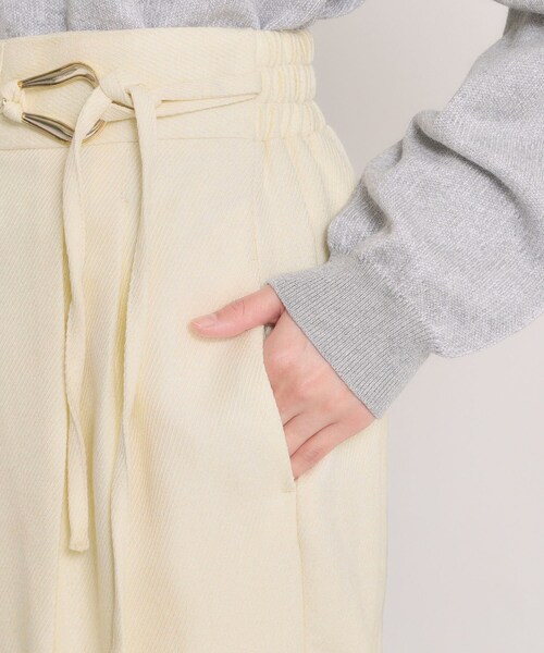 ITS'DEMO（イッツデモ）の「【手洗い可／ウエストゴム】ループベルトワイドパンツ（その他パンツ・レディース・ブラック/アイボリー/ベージュ・00）」の21枚目の写真