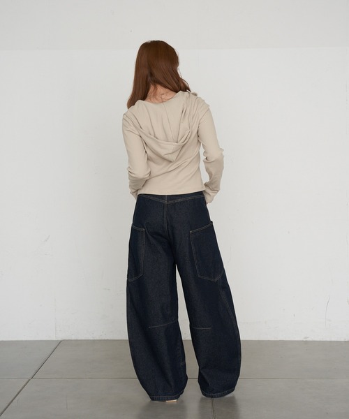 RAY CASSIN（レイカズン）の「フードヘンリーロンT（Tシャツ/カットソー・レディース・グレー/グレイッシュベージュ/ブラック/アイボリー・FREE）」の16枚目の写真