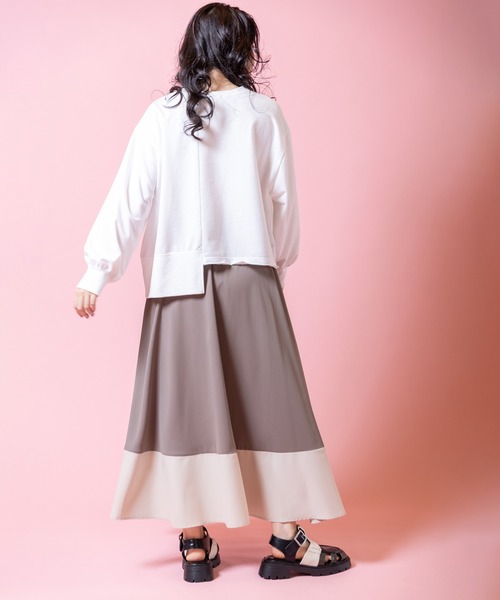 OSMOSIS（オズモーシス）の「箔プリント切替プルオーバー（Tシャツ/カットソー・レディース・ホワイト/ブラック/アッシュグレー・ONE SIZE）」の6枚目の写真