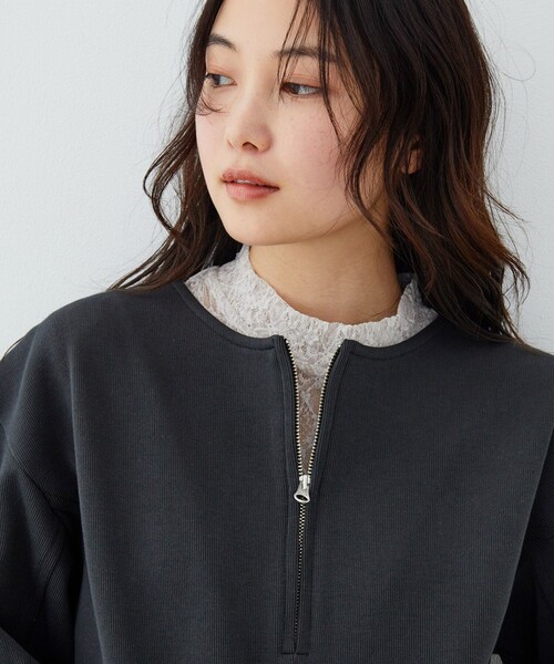 UNITED TOKYO（ユナイテッドトウキョウ）の「【新作】タックフォルムスリーブカットプルオーバー｜ウォッシャブル/レイヤード/春服（スウェット・レディース・グリーン/レッド/アイボリー/グレー・FREE）」の22枚目の写真