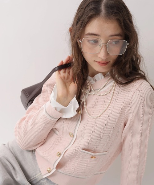 Rirandture（リランドチュール）の「フリルレイヤードニットジャケット（ニット/セーター・レディース・グレー/ピンク/ネイビー/ホワイト・2）」の4枚目の写真