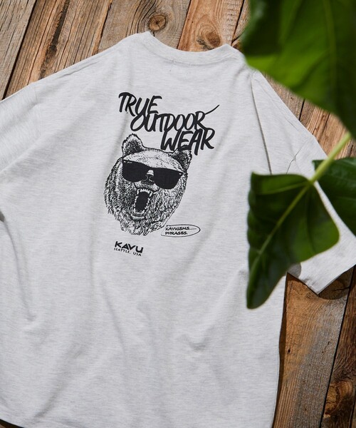 FREAK'S STORE(フリークスストア)の「限定展開 KAVU×FREAK'S STORE カブー 別注 ビッグシルエット バックプリント Tシャツ BEAR(Tシャツ/カットソー・メンズ・ホワイト/スミクロ/アッシュグレー/グレイッシュベージュ・LARGE/MEDIUM/SMALL)」の5枚目の写真