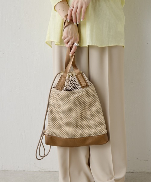 COLLAGE GALLARDAGALANTE（コラージュガリャルダガランテ）の「PAPILLONNER/メッシュ2WAYトートバッグ（トートバッグ・レディース・ブラック/ベージュ・FREE）」の2枚目の写真