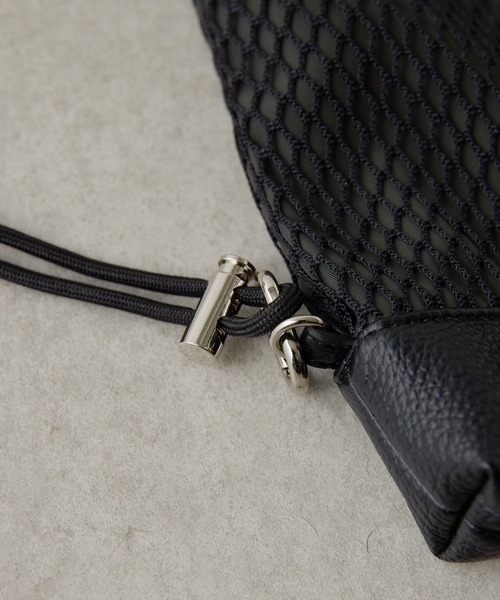 COLLAGE GALLARDAGALANTE（コラージュガリャルダガランテ）の「PAPILLONNER/メッシュ2WAYトートバッグ（トートバッグ・レディース・ブラック/ベージュ・FREE）」の6枚目の写真