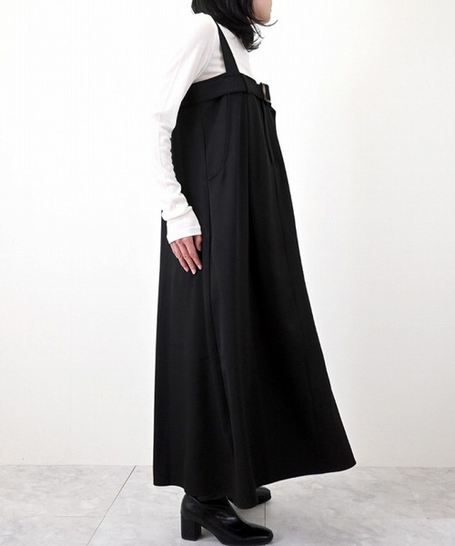 STYLEBLOCK（スタイルブロック）の「ツイルベルト付きベアジャンパースカート（スカート・レディース・ブラック/グレイッシュベージュ・M）」の4枚目の写真
