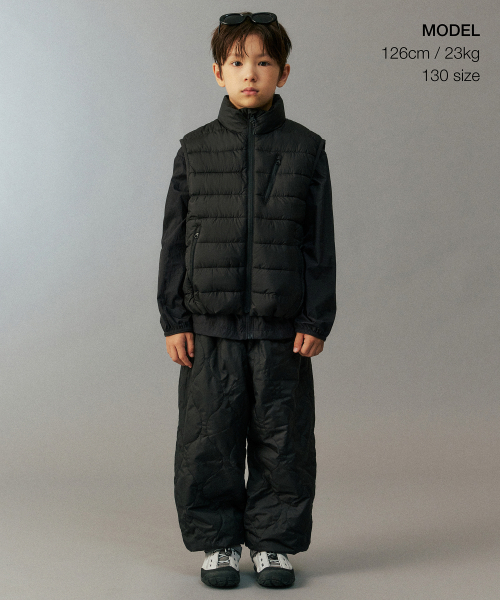 MUSINSA STANDARD KIDS（ムシンサスタンダードキッズ）の「[シティレジャー] ハイネックライトパディングベスト [ブラック]（ベスト・レディース・その他・100/110/120/130/140/150/160）」の4枚目の写真