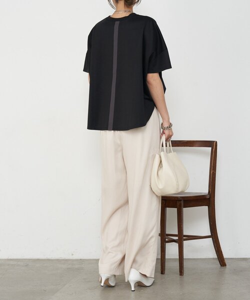 Jena espace merveilleux(ジェナ エスパスメルヴェイユ)の「【大人カジュアルに決まる】テンセルリネンカーゴパンツ(その他パンツ・レディース・ベージュ/カーキ/チャコールグレー・FREE)」の17枚目の写真