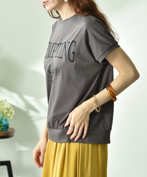 INTERPLANET(インタープラネット)の「【UV・接触冷感】カレッジ刺繍プリントT(Tシャツ/カットソー・レディース・チャコールグレー/モカ・FREE)」の17枚目の写真