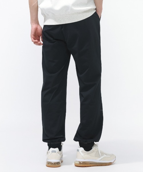 CONVERSE（コンバース）の「コンバース  DOUBLE KNEE STRETCH PANTS M ダブルニーストレッチパンツ（その他パンツ・メンズ・ブラック/ネイビー・M/L/LL）」の6枚目の写真