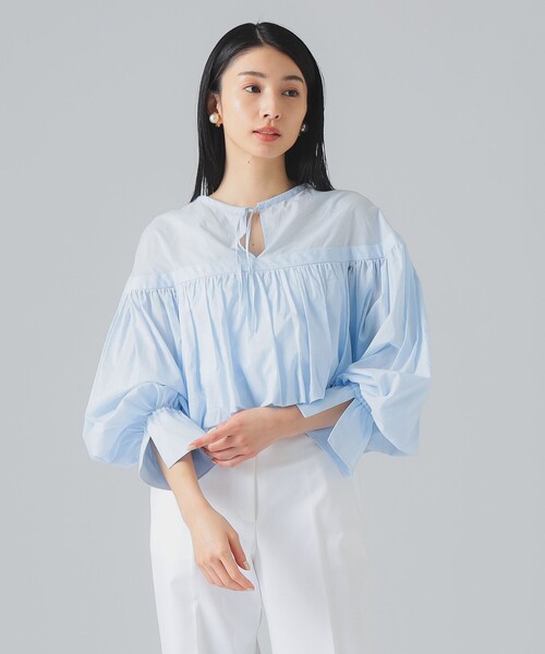 EFFE BEAMS(エッフェビームス)の「バルーン ボリュームスリーブ ブラウス(シャツ/ブラウス・レディース・オフホワイト/サックスブルー/その他7・ONE SIZE)」の2枚目の写真