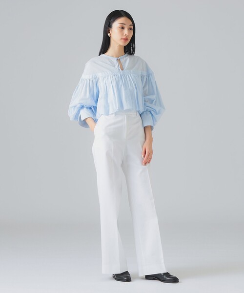 EFFE BEAMS(エッフェビームス)の「バルーン ボリュームスリーブ ブラウス(シャツ/ブラウス・レディース・オフホワイト/サックスブルー/その他7・ONE SIZE)」の4枚目の写真