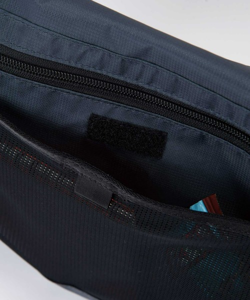 karrimor（カリマー）の「TC sacoche L（エコバッグ/サブバッグ・メンズ・ライトグレー系/ブラック/ネイビー/ミント・FREE）」の6枚目の写真