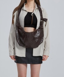 center i（センターアイ）の「【ユニセックス対応】【A4サイズ対応】ショルダーバッグ（ショルダーバッグ）」