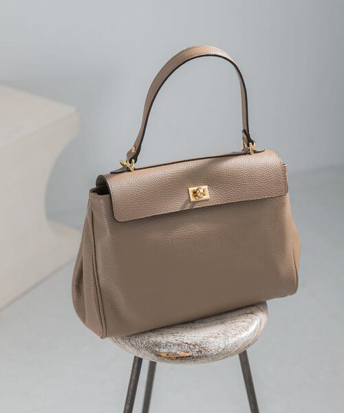 URBAN RESEARCH ROSSO WOMEN（アーバンリサーチ　ロッソ）の「AULENTTI　フラップバッグ（ハンドバッグ・レディース・ライトベージュ・FREE）」の3枚目の写真