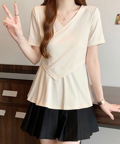 2ly2(トゥーリートゥー)の「レイヤード風アシンメトリーTシャツ(Tシャツ/カットソー・レディース・イエロー/ブラック/ベージュ/ダークグレー・FREE)」の17枚目の写真