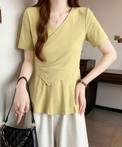 2ly2(トゥーリートゥー)の「レイヤード風アシンメトリーTシャツ(Tシャツ/カットソー・レディース・イエロー/ブラック/ベージュ/ダークグレー・FREE)」の11枚目の写真