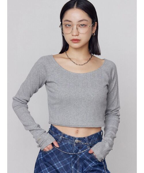 EMODA（エモダ）の「アイレットレイヤードキャミソールクロップドロンT（Tシャツ/カットソー・レディース・ホワイト/グレー/ブラック・FREE）」の21枚目の写真