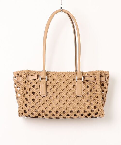 MICHAEL KORS（マイケルコース）の「HAMILTON MODERNE ハンドウーヴン サッチェル スモール（ショルダーバッグ・レディース・ベージュ系・FREE）」の5枚目の写真