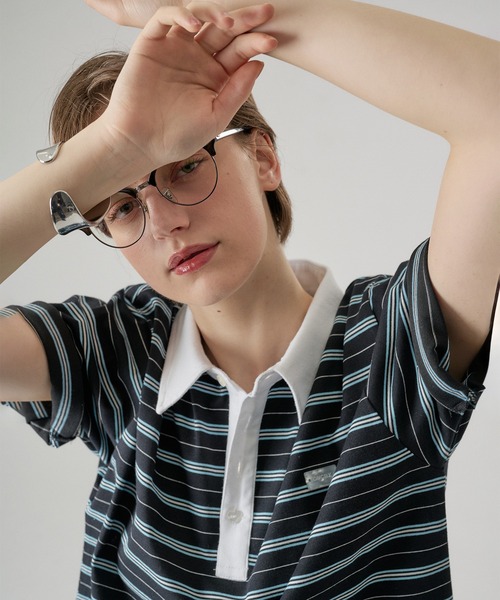 ONCILY(オンシェリー)の「MULTI BORDER POLO TEE WITH HEART BUTTON / マルチボーダーポロTシャツ(ハートボタン)(ポロシャツ・メンズ・ボルドー/ブラック/チャコールグレー・SMALL/MEDIUM/LARGE)」の5枚目の写真