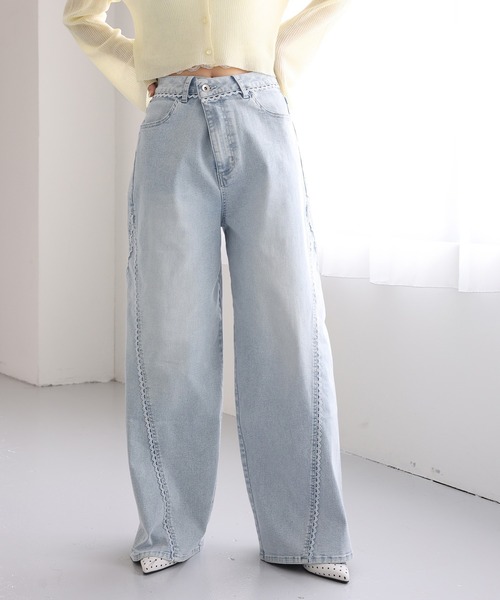 one after another NICE CLAUP(ワンアフターアナザーナイスクラップ)の「【SMサイズ展開あり】レース付きワイドデニムパンツ(デニムパンツ・レディース・ピンク/グレー/サックスブルー・MEDIUM/SMALL)」の13枚目の写真