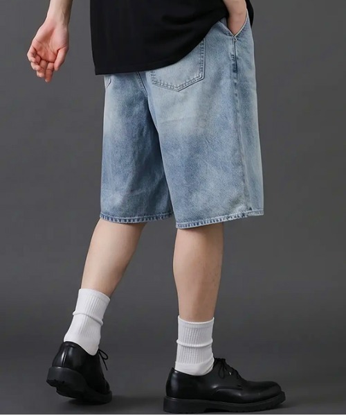 revertical(リバーティカル)の「ヴィンテージウォッシュ デニムショートパンツ/ケミカル加工 ハーフパンツ(デニムパンツ・メンズ・ブルー/サックスブルー/ブラック・X-LARGE/LARGE/MEDIUM)」の10枚目の写真