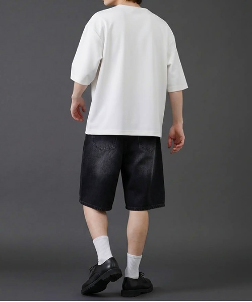 revertical(リバーティカル)の「ヴィンテージウォッシュ デニムショートパンツ/ケミカル加工 ハーフパンツ(デニムパンツ・メンズ・ブルー/サックスブルー/ブラック・X-LARGE/LARGE/MEDIUM)」の8枚目の写真