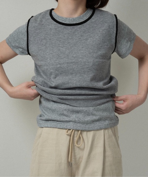 lawgy（ラウジー）の「piping knit sleeveless top / パイピングニットスリーブレストップ（その他トップス・レディース・アイボリー/グレー・FREE）」の8枚目の写真