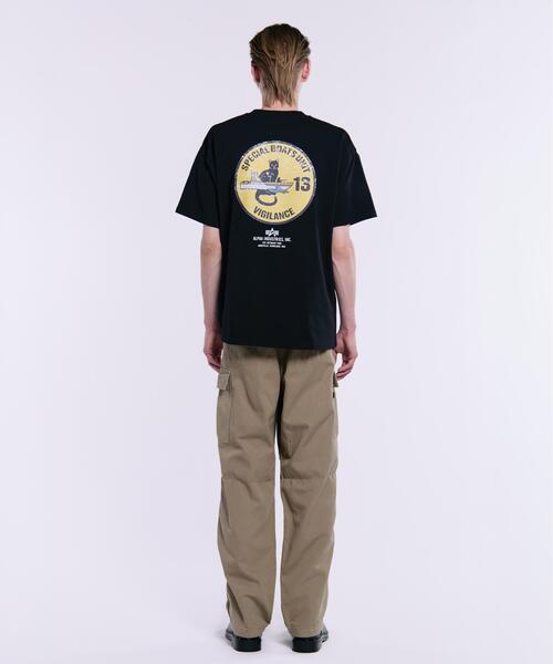 Alpha Industries（アルファインダストリーズ）の「【日本限定】Alpha Industries/アルファ インダストリーズ/CAT EMBLEM T‐SHIRT/ キャット エンブレム Tシャツ（Tシャツ/カットソー・メンズ・ブラック/ホワイト系2/オリーブ系・2XL/XL/L/S/M）」の7枚目の写真