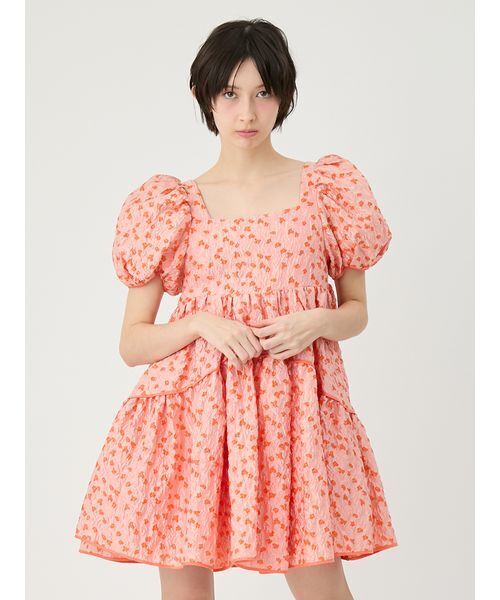 LILY BROWN(リリーブラウン)の「ジャガードボリュームバックリボンミニワンピース(ワンピース・レディース・ホワイト/オレンジ/ブラック・F)」の12枚目の写真