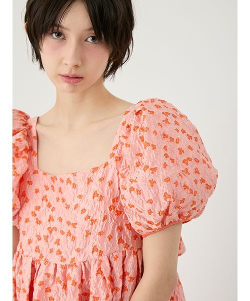 LILY BROWN(リリーブラウン)の「ジャガードボリュームバックリボンミニワンピース(ワンピース・レディース・ホワイト/オレンジ/ブラック・F)」の16枚目の写真