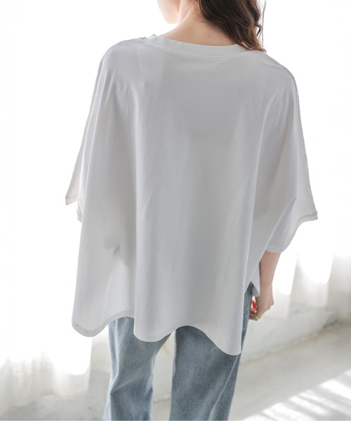La-gemme(ラジェム)の「花柄レース ドルマンスリーブ トップス(Tシャツ/カットソー・レディース・ブラック/ホワイト・フリー)」の5枚目の写真