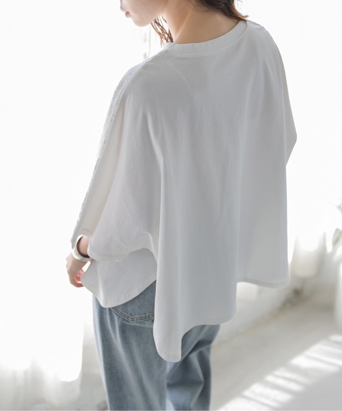 La-gemme(ラジェム)の「花柄レース ドルマンスリーブ トップス(Tシャツ/カットソー・レディース・ブラック/ホワイト・フリー)」の6枚目の写真