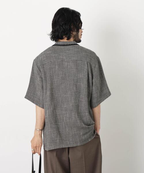 NANO universe(ナノユニバース)の「CLAM EMBROIDARY カラミシャツ(シャツ/ブラウス・メンズ・グレー/ブラック・M/L)」の4枚目の写真