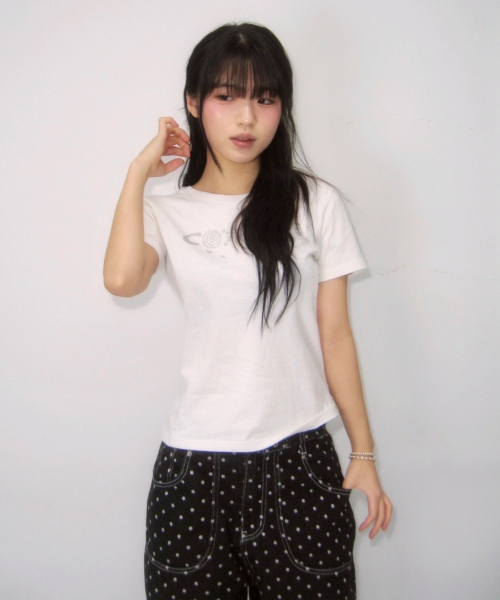 AWESOME STUDIO(オーサムスタジオ)の「リトルスターTシャツホワイト(Tシャツ/カットソー・レディース・ホワイト・FREE)」の2枚目の写真