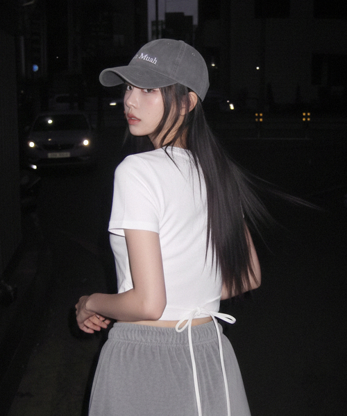 muahmuah（ムーアムーア）の「ストリングシルケットロゴ半袖Tシャツ [2カラー]（Tシャツ/カットソー・レディース・ブラック/ホワイト・FREE）」の18枚目の写真