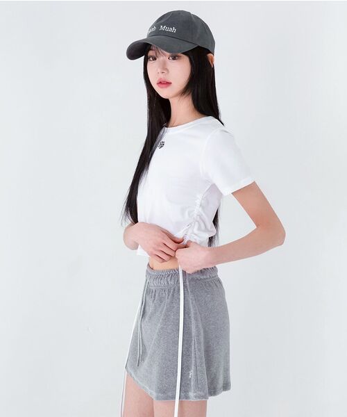 muahmuah（ムーアムーア）の「ストリングシルケットロゴ半袖Tシャツ [2カラー]（Tシャツ/カットソー・レディース・ブラック/ホワイト・FREE）」の5枚目の写真