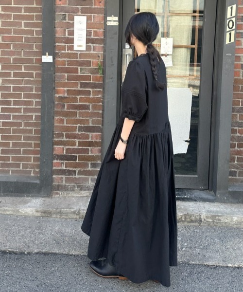 FAVORITO(ファヴォリート)の「リラックスワンピース(ワンピース・レディース・ブラック/ホワイト・F)」の22枚目の写真