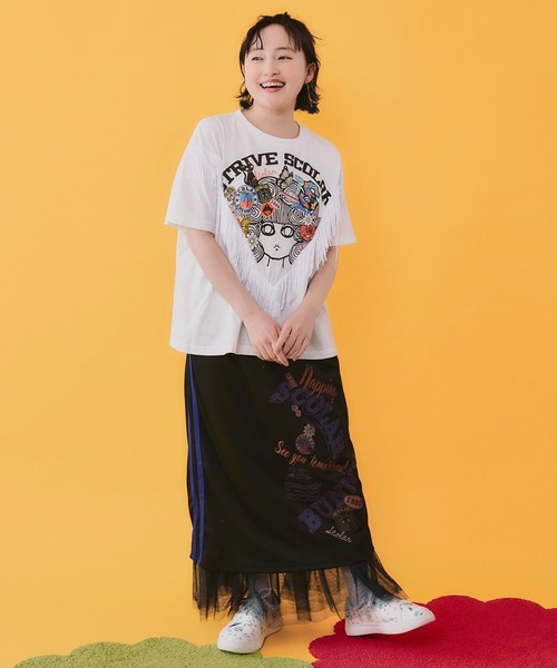 ScoLar(スカラー)の「ScoLar(スカラー) フリンジ入り アメリカン風スカラーちゃんTシャツ(Tシャツ/カットソー・レディース・ブラック/オフホワイト・MEDIUM)」の3枚目の写真