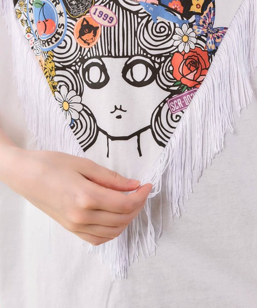 ScoLar(スカラー)の「ScoLar(スカラー) フリンジ入り アメリカン風スカラーちゃんTシャツ(Tシャツ/カットソー・レディース・ブラック/オフホワイト・MEDIUM)」の8枚目の写真
