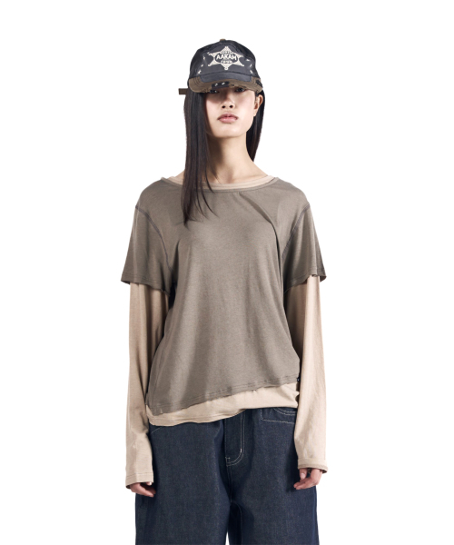 AAKAM(アーカム)の「Contrast Layered Long Sleeve (Khaki)(Tシャツ/カットソー・レディース・その他・1/2)」の2枚目の写真