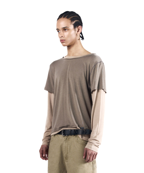 AAKAM(アーカム)の「Contrast Layered Long Sleeve (Khaki)(Tシャツ/カットソー・レディース・その他・1/2)」の9枚目の写真